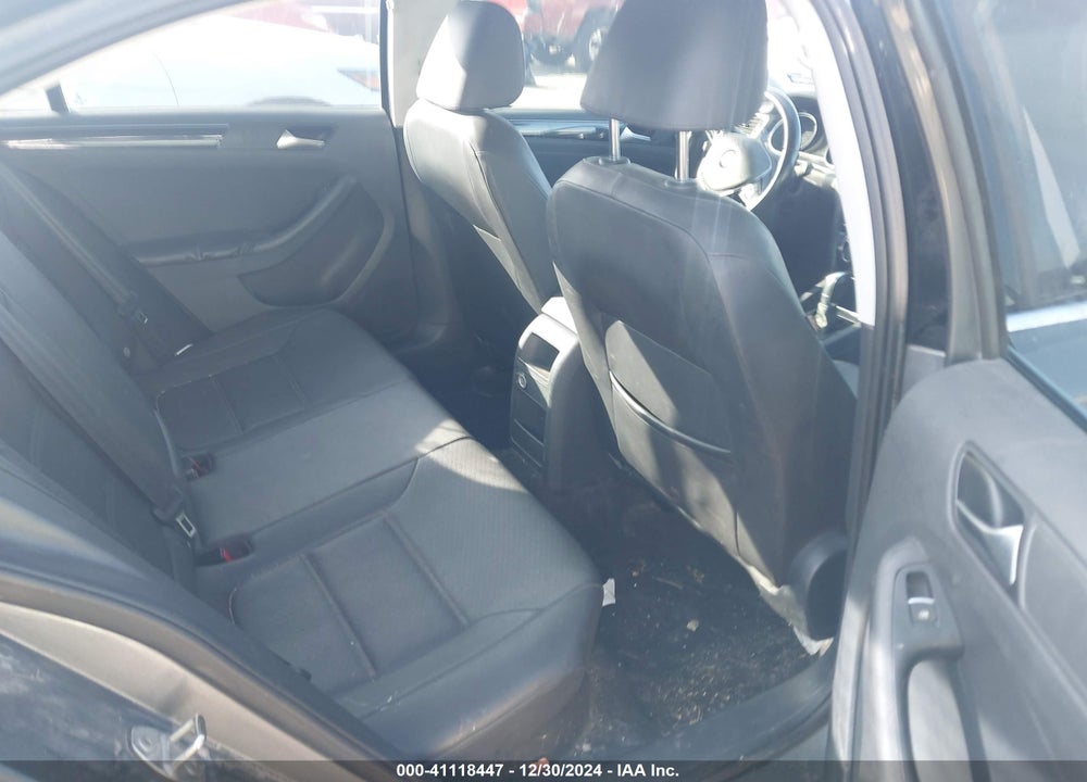 2017 VOLKSWAGEN JETTA VIN: 3VWL17AJ0HM244330