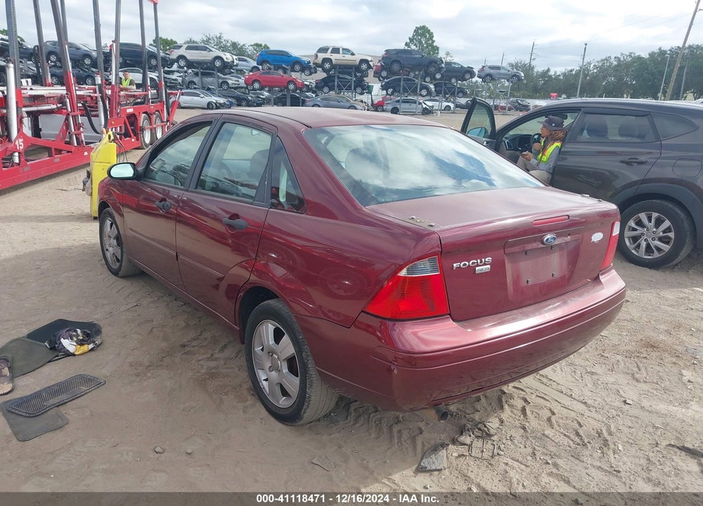 2007 FORD FOCUS S/SE/SES VIN: 1FAFP34N57W239280