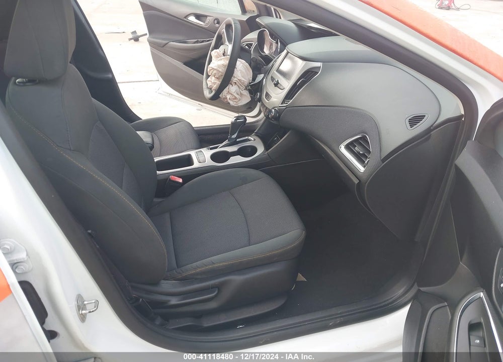 2017 CHEVROLET CRUZE LS AUTO VIN: 1G1BC5SM8H7189781