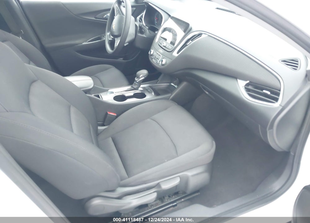 2021 CHEVROLET MALIBU FWD LT VIN: 1G1ZD5ST4MF013636