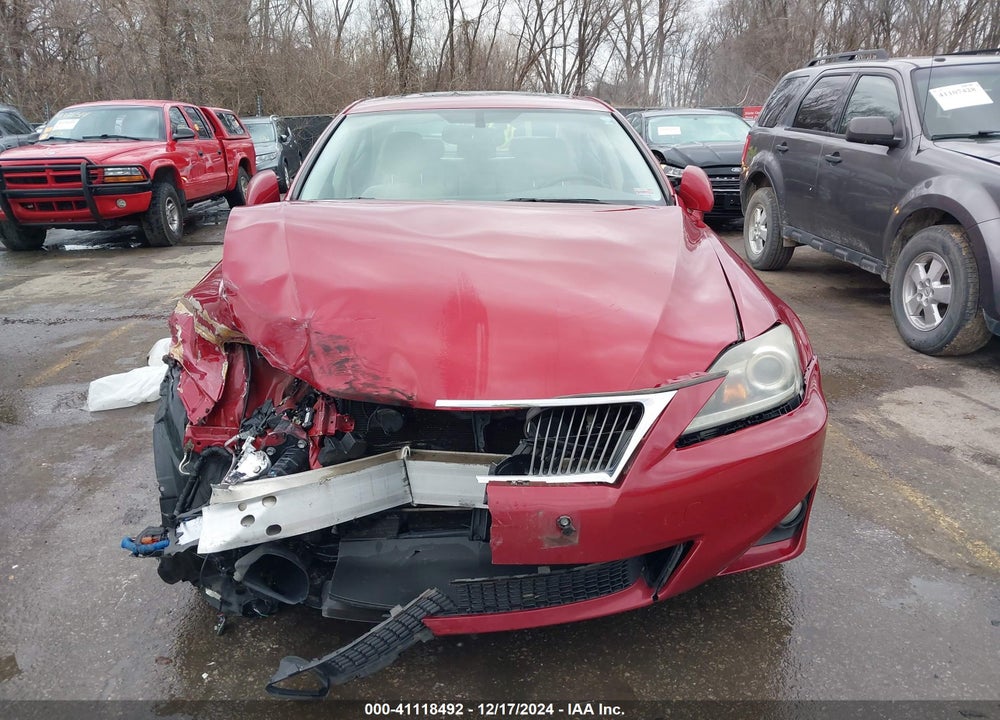 2011 LEXUS IS 250 VIN: JTHCF5C27B2034996