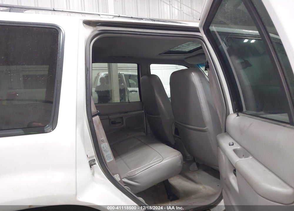 1998 MERCURY MOUNTAINEER VIN: 4M2ZU55P6WUJ30827