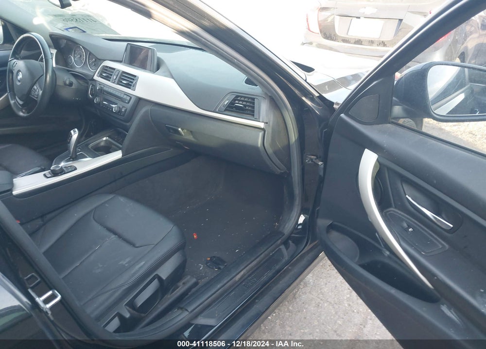 2015 BMW 320I VIN: WBA3B1C52FK138606
