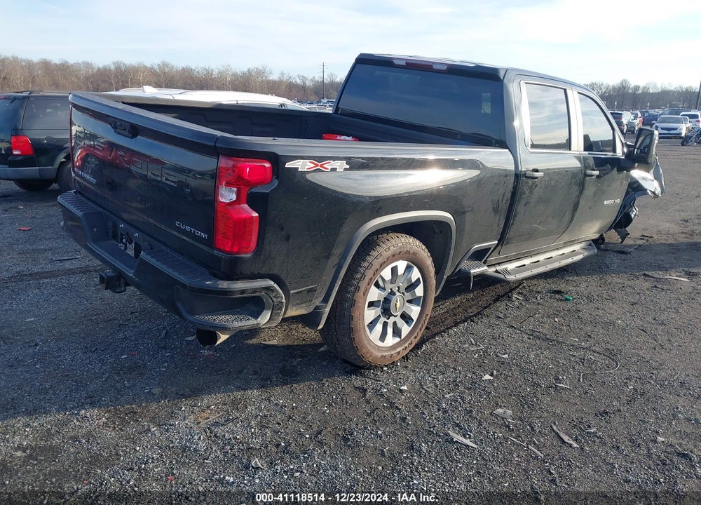 2022 CHEVROLET SILVERADO 2500HD 4WD STANDARD BED CUSTOM VIN: 1GC4YMEY4NF204305