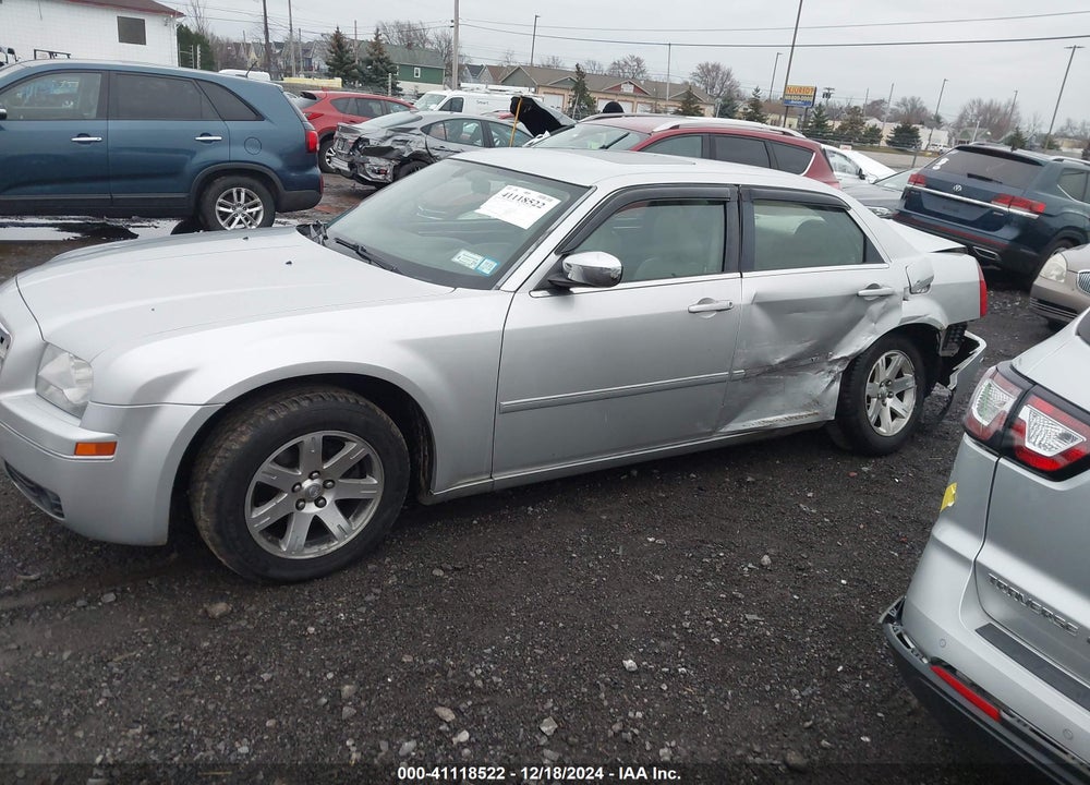2006 CHRYSLER 300 TOURING VIN: 2C3KA53G26H225959