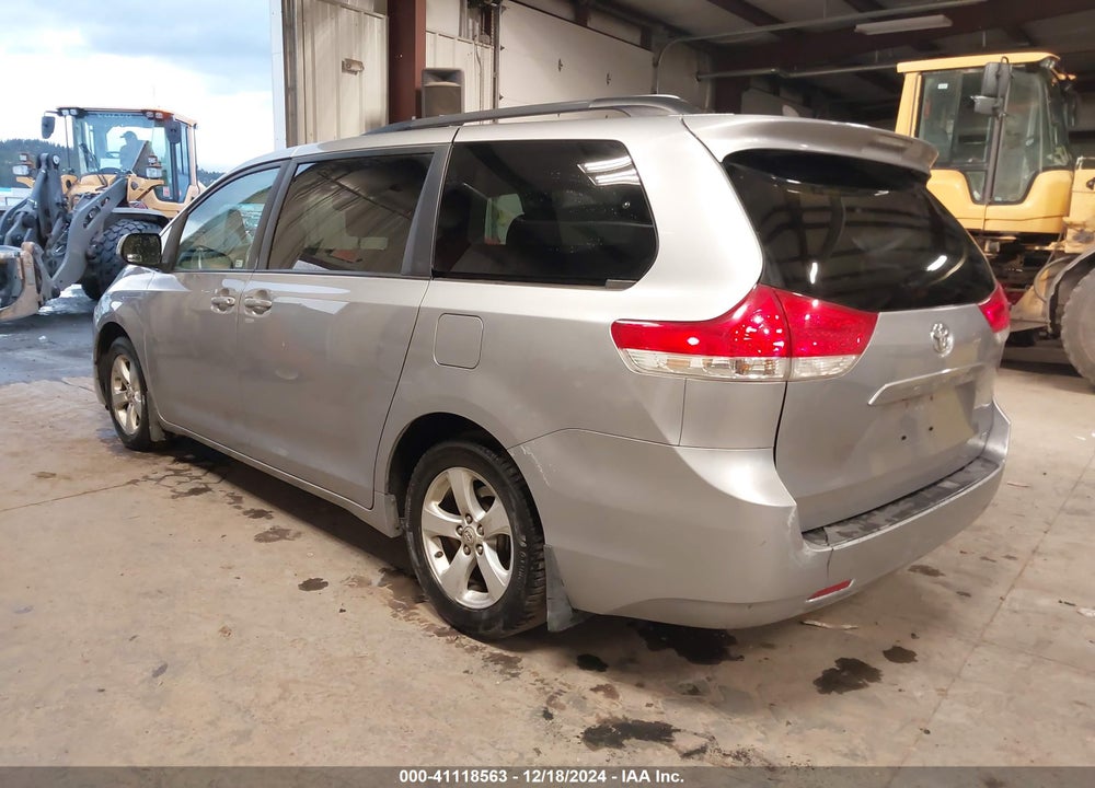 2011 TOYOTA SIENNA LE V6 VIN: 5TDKK3DC9BS103040