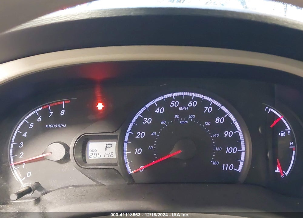 2011 TOYOTA SIENNA LE V6 VIN: 5TDKK3DC9BS103040
