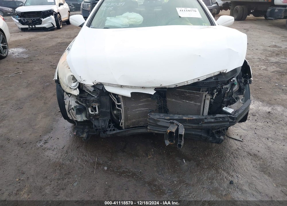 2013 HYUNDAI SONATA GLS VIN: 5NPEB4AC0DH766786
