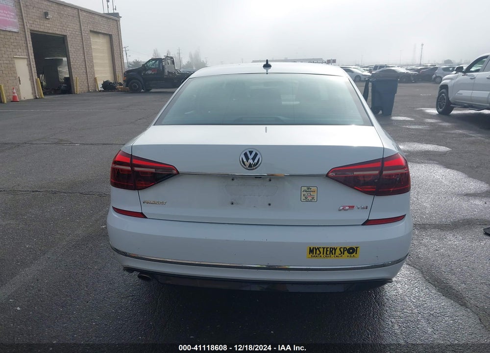 2017 VOLKSWAGEN PASSAT 1.8T R-LINE VIN: 1VWDT7A30HC044565