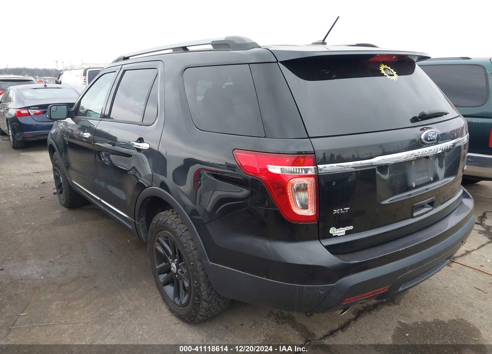 2015 FORD EXPLORER XLT VIN: 1FM5K8D88FGB84355
