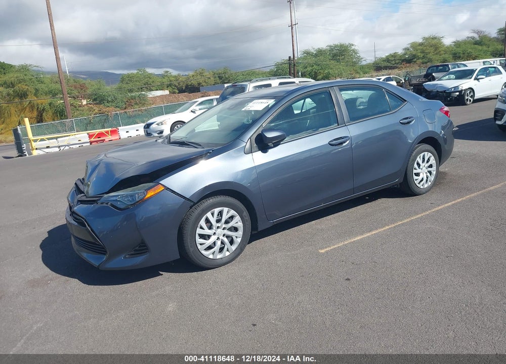 2019 TOYOTA COROLLA LE VIN: 5YFBURHE5KP943558