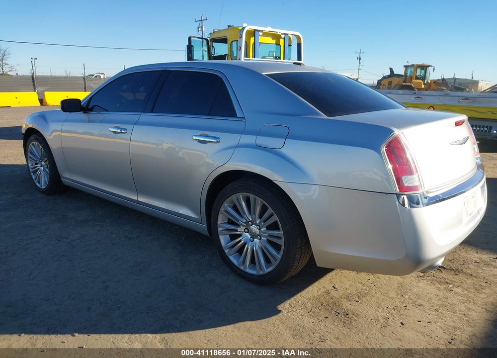 2011 CHRYSLER 300 LIMITED VIN: 2C3CA5CG0BH613819