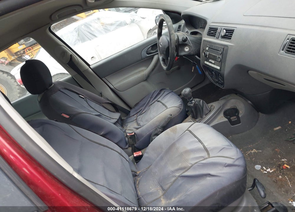 2005 FORD FOCUS ZX4 VIN: 1FAFP34N65W158964
