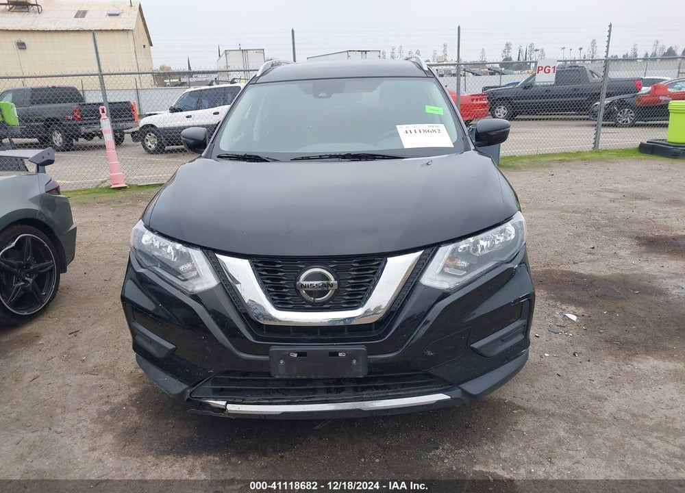 2019 NISSAN ROGUE SV VIN: 5N1AT2MVXKC702143