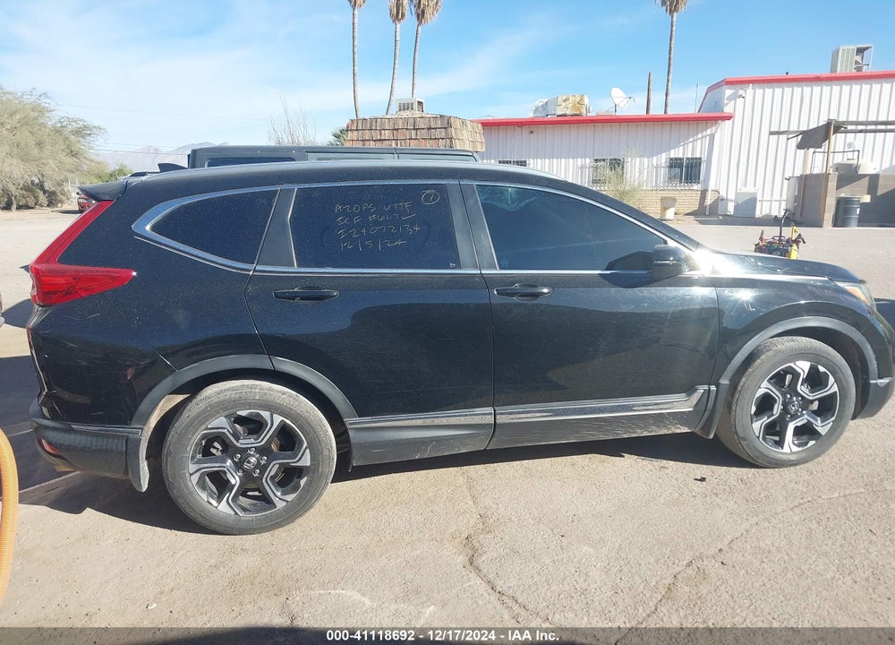 2017 HONDA CR-V TOURING VIN: 7FARW1H98HE028760