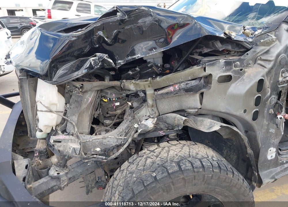 2022 RAM 1500 VIN: 1C6SRFLM3NN246090
