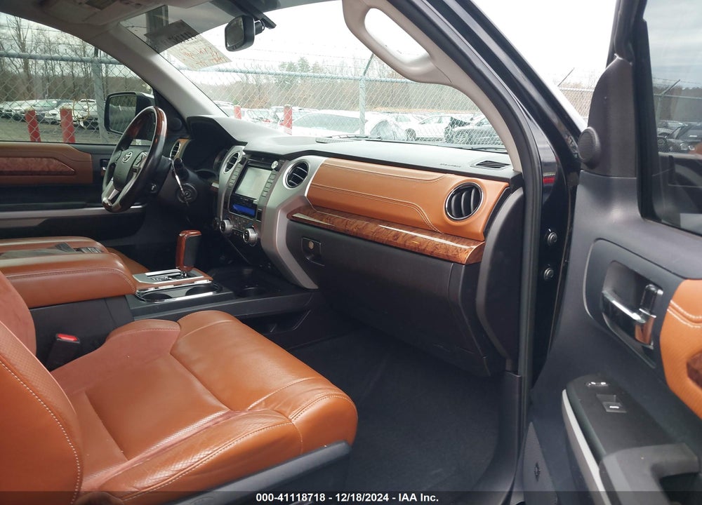 2016 TOYOTA TUNDRA 1794 5.7L V8 VIN: 5TFAY5F10GX513678