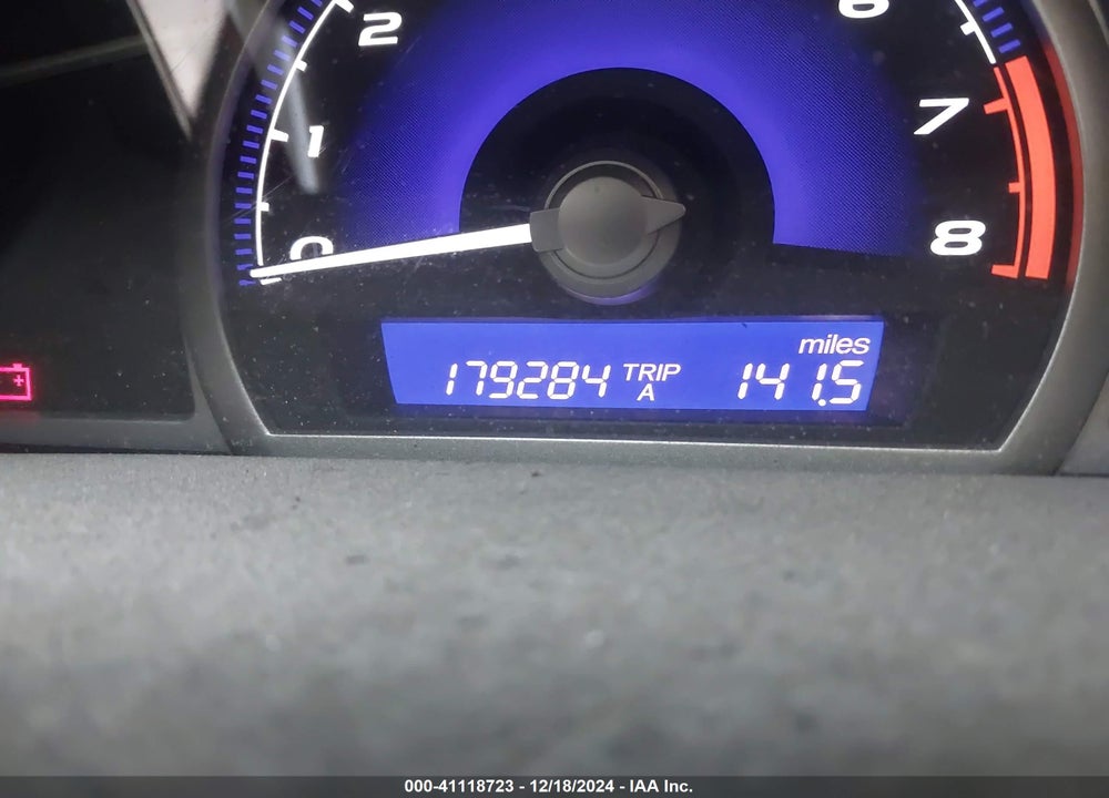2010 HONDA CIVIC LX VIN: 2HGFA1E55AH516497