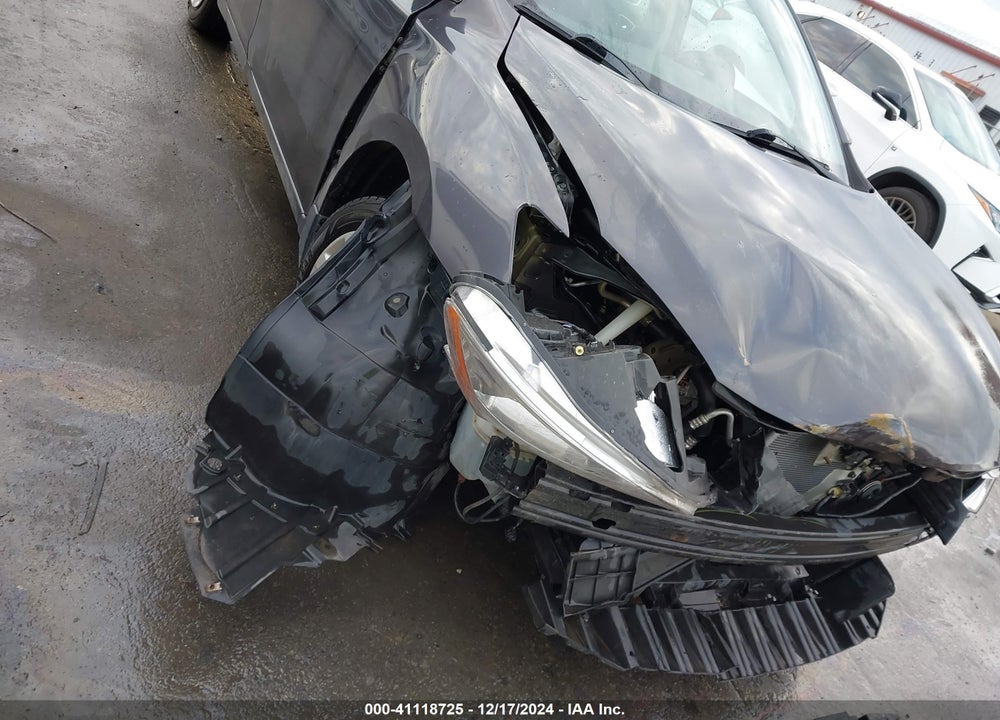 2014 NISSAN SENTRA SV VIN: 3N1AB7AP2EL695310