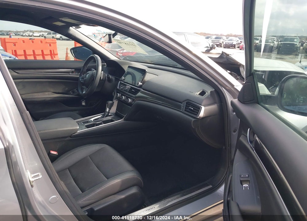 2019 HONDA ACCORD SPORT VIN: 1HGCV1F3XKA016596