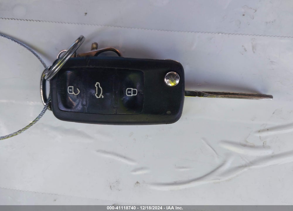 2012 VOLKSWAGEN JETTA 2.0L S VIN: 3VW2K7AJ3CM355391