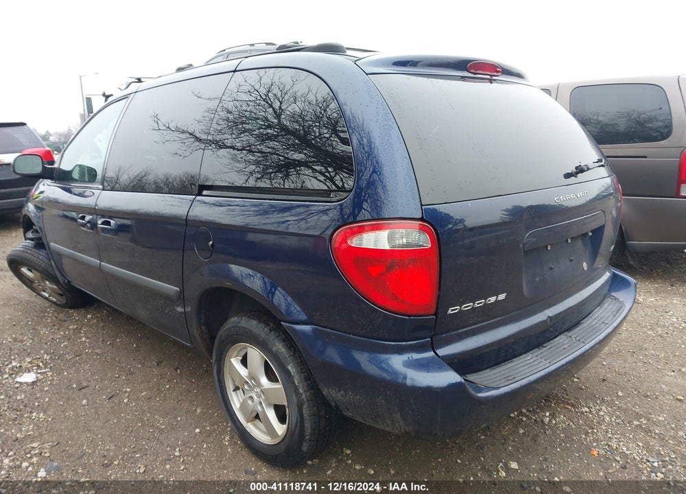 2005 DODGE CARAVAN SXT VIN: 1D4GP45R85B312185