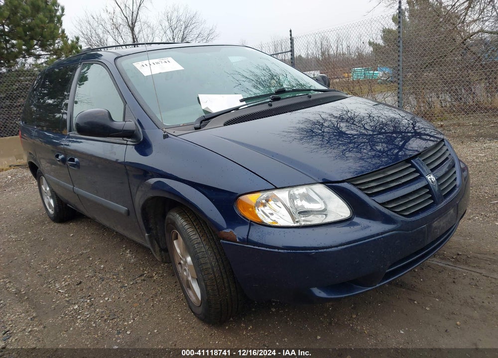2005 DODGE CARAVAN SXT VIN: 1D4GP45R85B312185