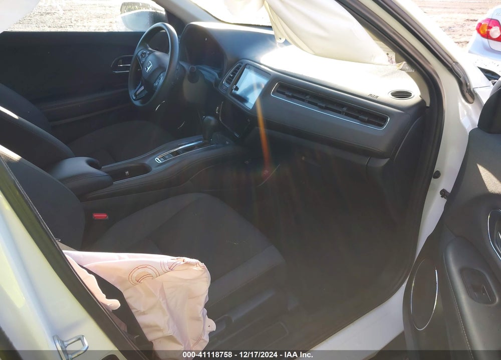 2022 HONDA HR-V VIN: 3CZRU6H56NM731125