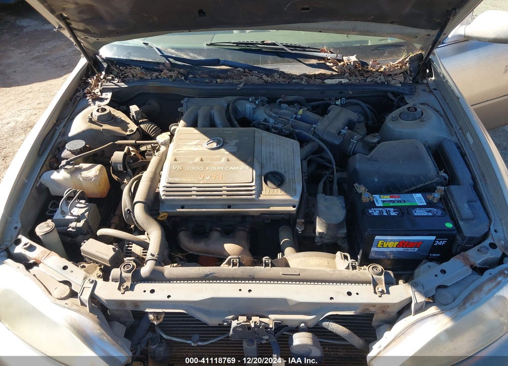 2000 LEXUS ES 300 VIN: JT8BF28G3Y0282052
