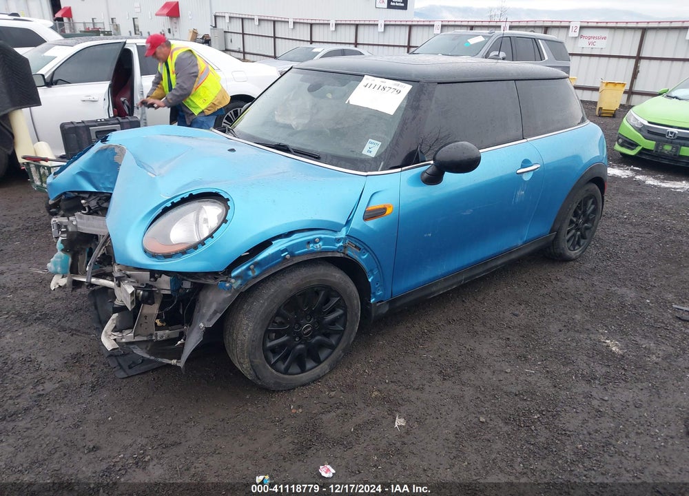 2015 MINI HARDTOP COOPER VIN: WMWXM5C5XFT941581