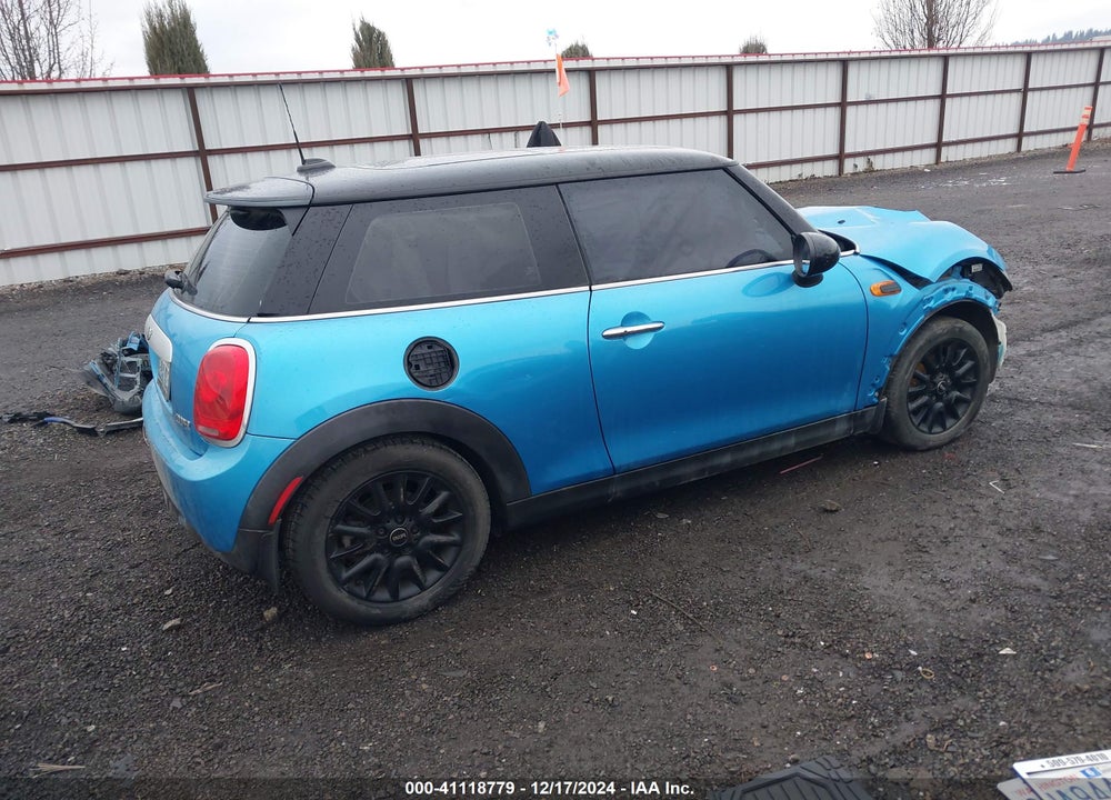 2015 MINI HARDTOP COOPER VIN: WMWXM5C5XFT941581