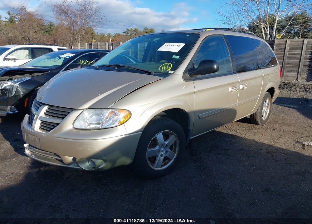 2007 DODGE GRAND CARAVAN SXT VIN: 2D4GP44L27R257895