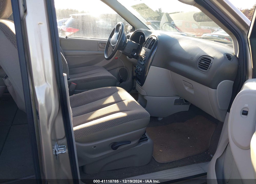 2007 DODGE GRAND CARAVAN SXT VIN: 2D4GP44L27R257895