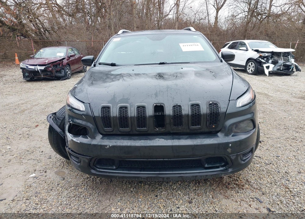 2015 JEEP CHEROKEE LATITUDE VIN: 1C4PJMCB0FW743912