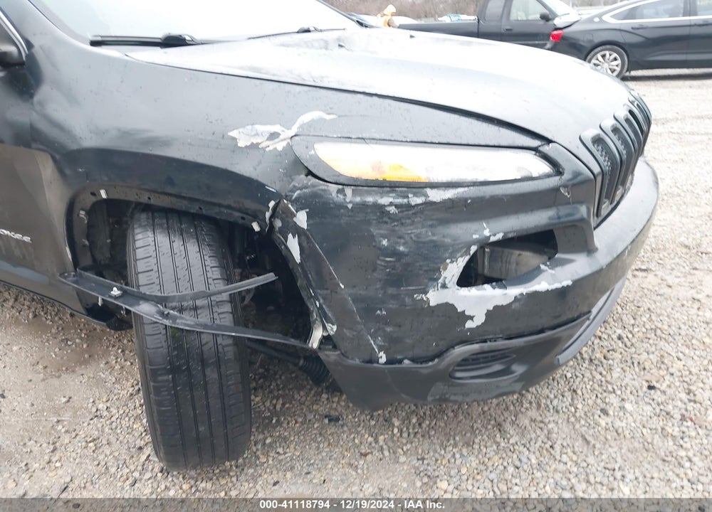 2015 JEEP CHEROKEE LATITUDE VIN: 1C4PJMCB0FW743912