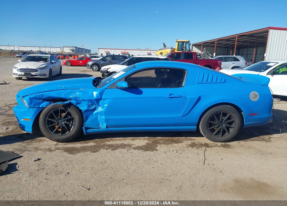 2014 FORD MUSTANG VIN: 1ZVBP8AM8E5201673