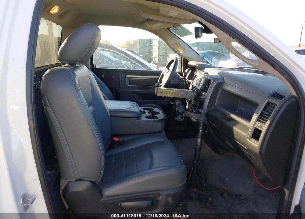 2018 RAM 2500 TRADESMAN 4X2 8' BOX VIN: 3C6LR4AT6JG376807