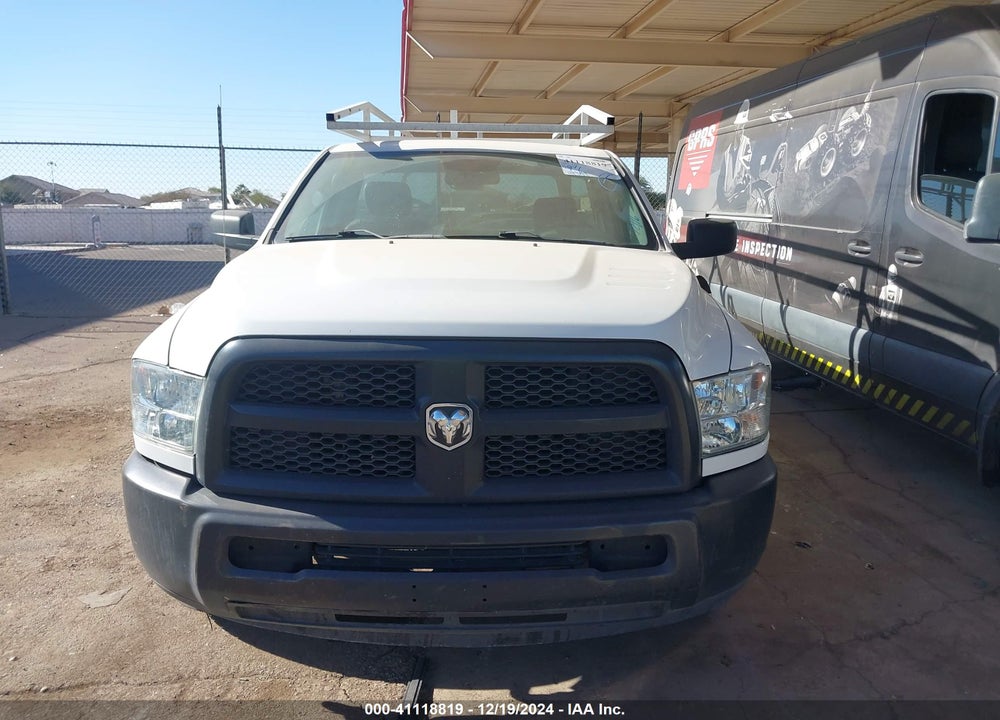 2018 RAM 2500 TRADESMAN 4X2 8' BOX VIN: 3C6LR4AT6JG376807
