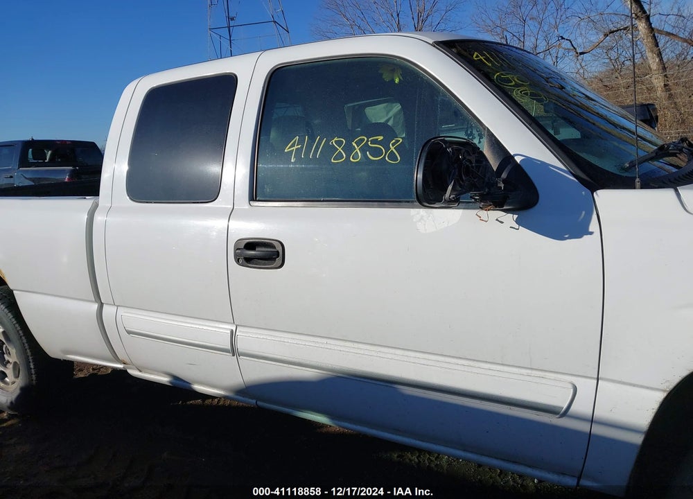 2003 CHEVROLET SILVERADO 1500 LT VIN: 1GCEK19T53E227954