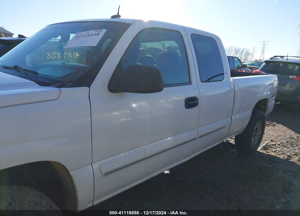 2003 CHEVROLET SILVERADO 1500 LT VIN: 1GCEK19T53E227954