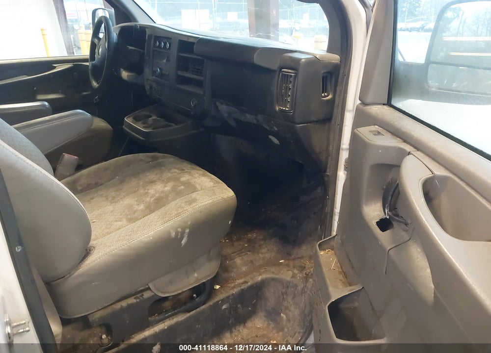 2014 CHEVROLET EXPRESS 2500 WORK VAN VIN: 1GCWGGCAXE1114558