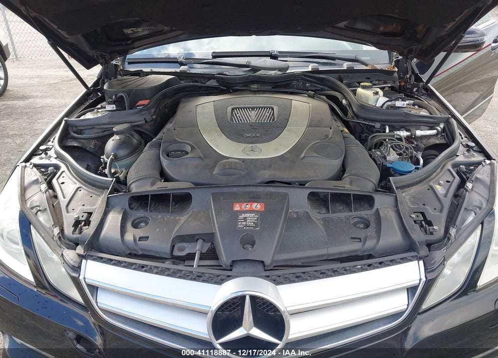 2010 MERCEDES-BENZ E 550 VIN: WDDKJ7CB4AF020493