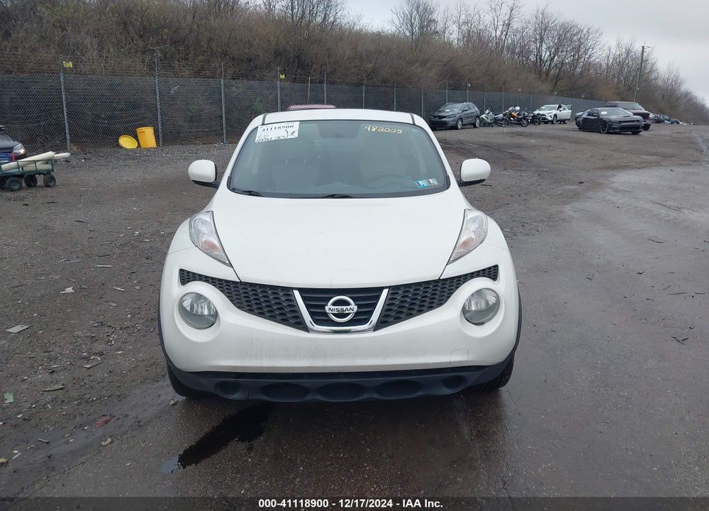 2014 NISSAN JUKE SV VIN: JN8AF5MV6ET482005