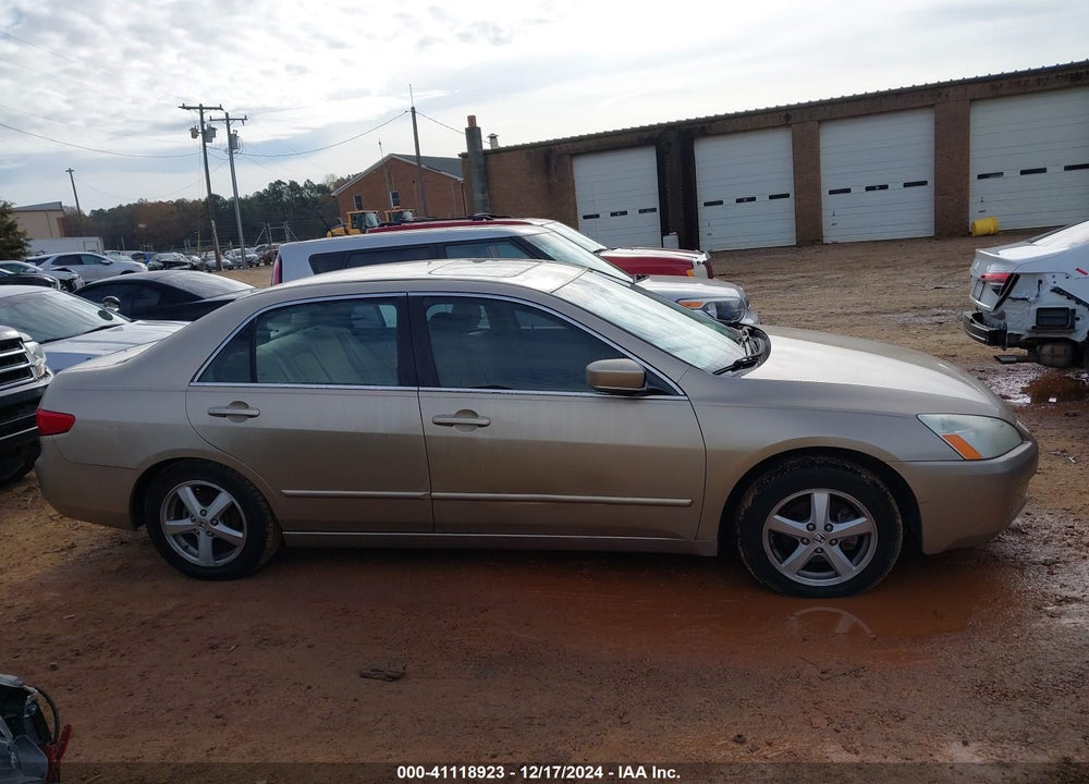 2005 HONDA ACCORD 2.4 EX VIN: 1HGCM567X5A005289