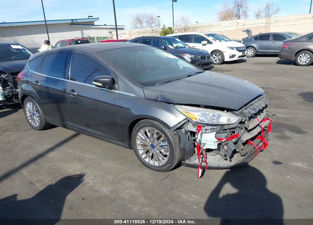 2016 FORD FOCUS TITANIUM VIN: 1FADP3N27GL254053