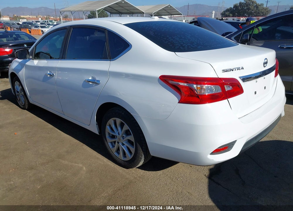 2018 NISSAN SENTRA SV VIN: 3N1AB7AP6JY304852