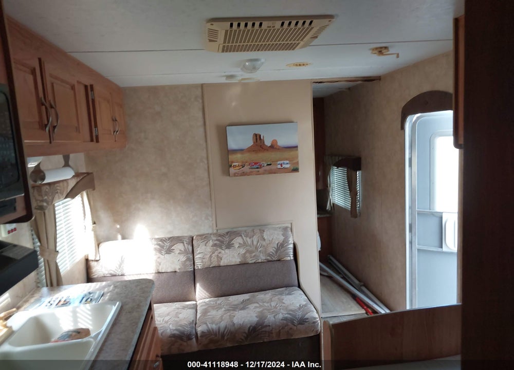 2009 TRAILER JAYCO TRAVEL VIN: 1UJBJ02L6918E0204