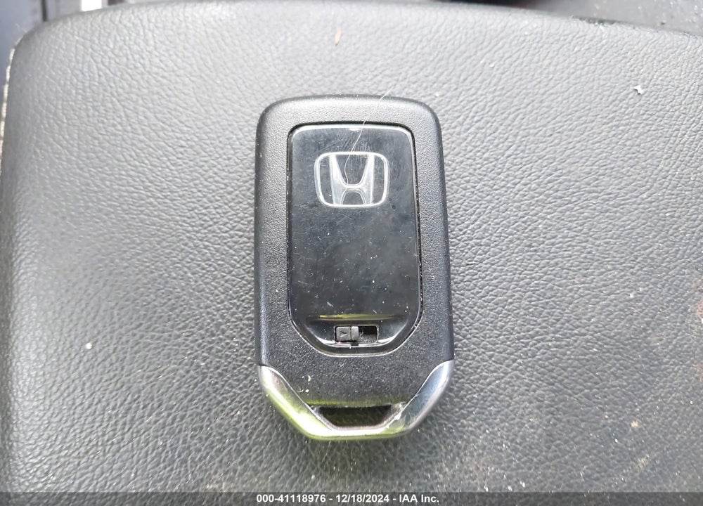 2022 HONDA ACCORD VIN: 1HGCV2F36NA009543