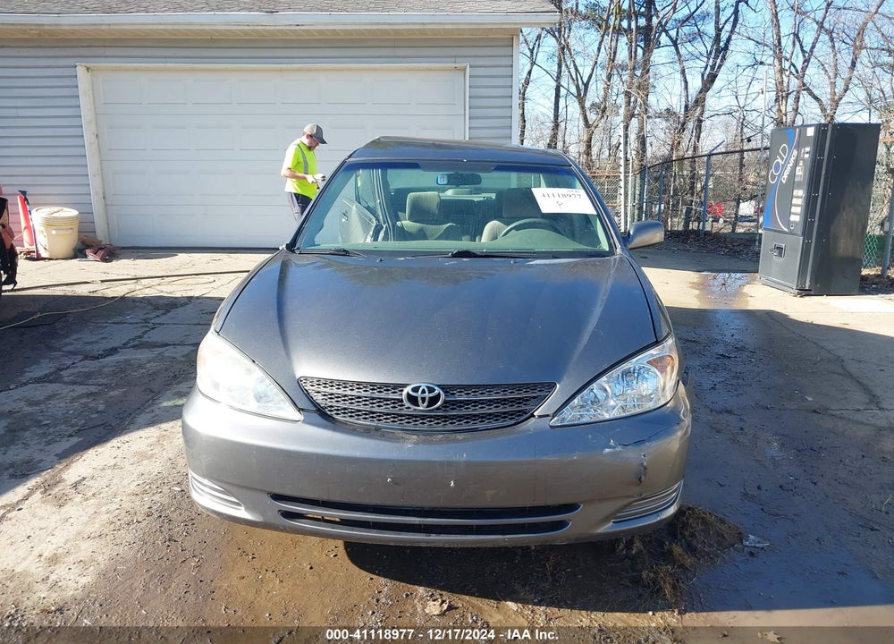 2002 TOYOTA CAMRY LE VIN: 4T1BE32K62U595454
