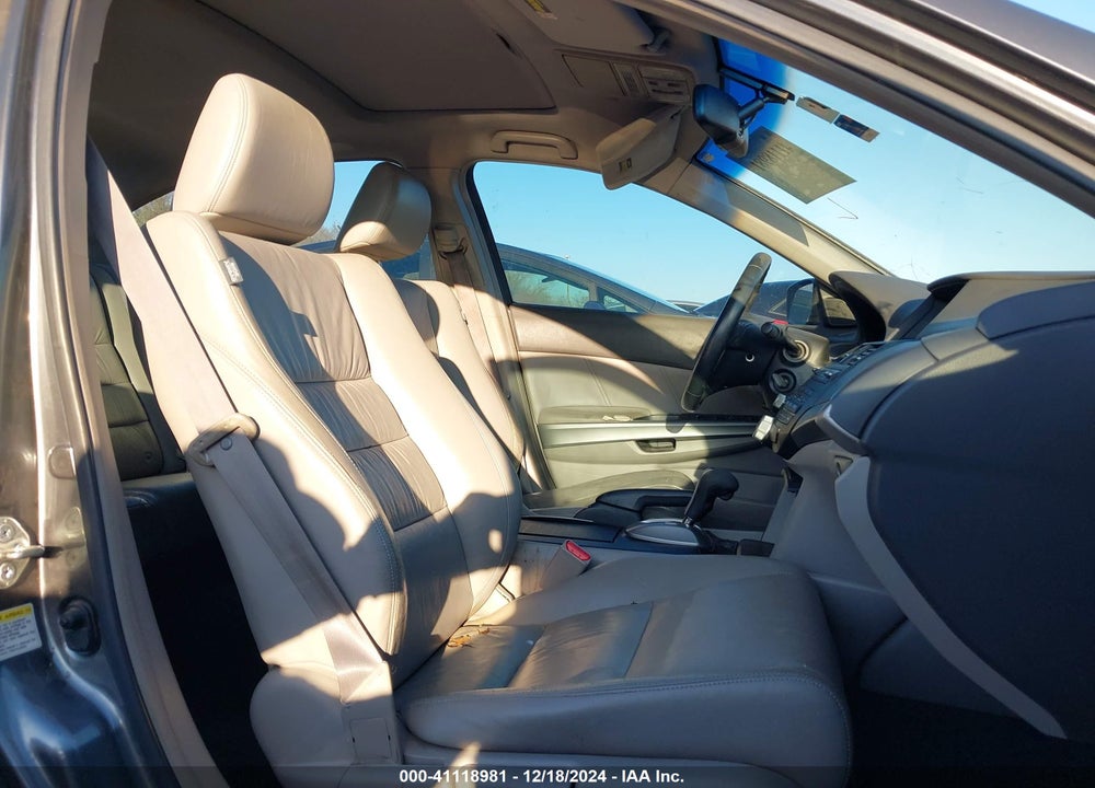 2008 HONDA ACCORD 2.4 EX-L VIN: JHMCP26878C002192